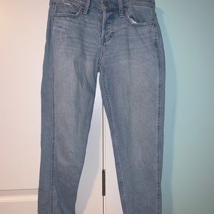 Hollister Boyfriend Jeans